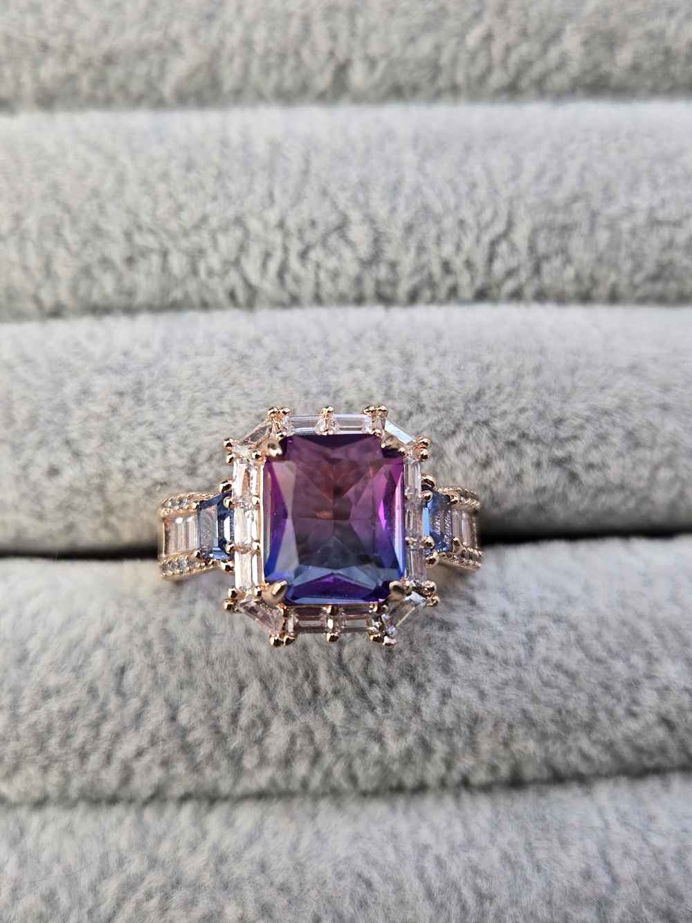 Size 7 Blue Purple Alexanderite Rose Gold Plated Bomb Party Ring - Picture 2 of 8